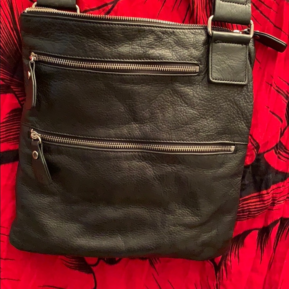 Black cross body purse